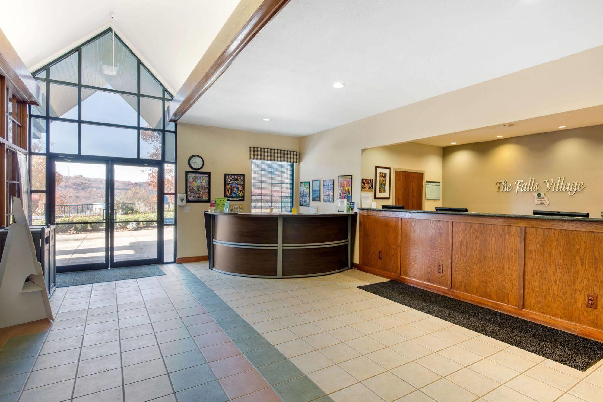 Bluegreen Vacations The Falls Village, An Ascend Resort Branson Exterior foto