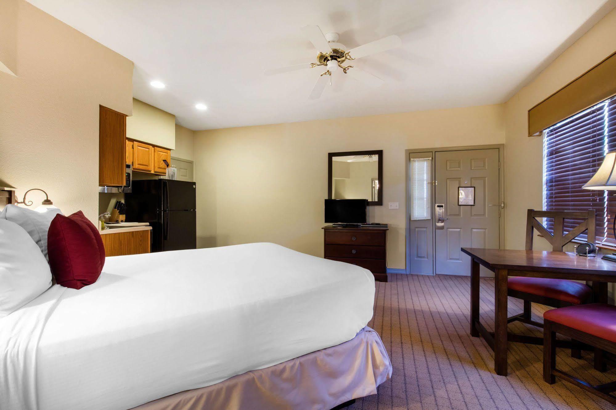 Bluegreen Vacations The Falls Village, An Ascend Resort Branson Exterior foto